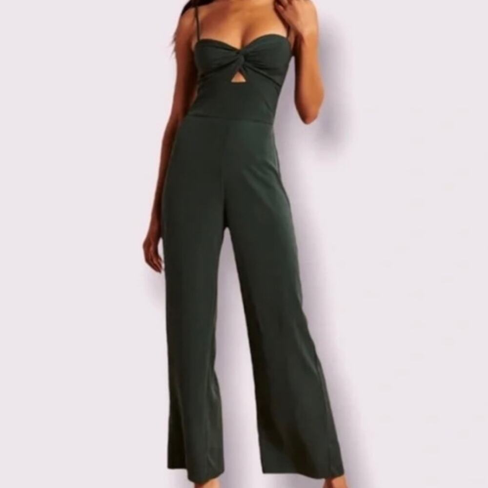 NWT Abercrombie & Fitch Green Jumpsuit